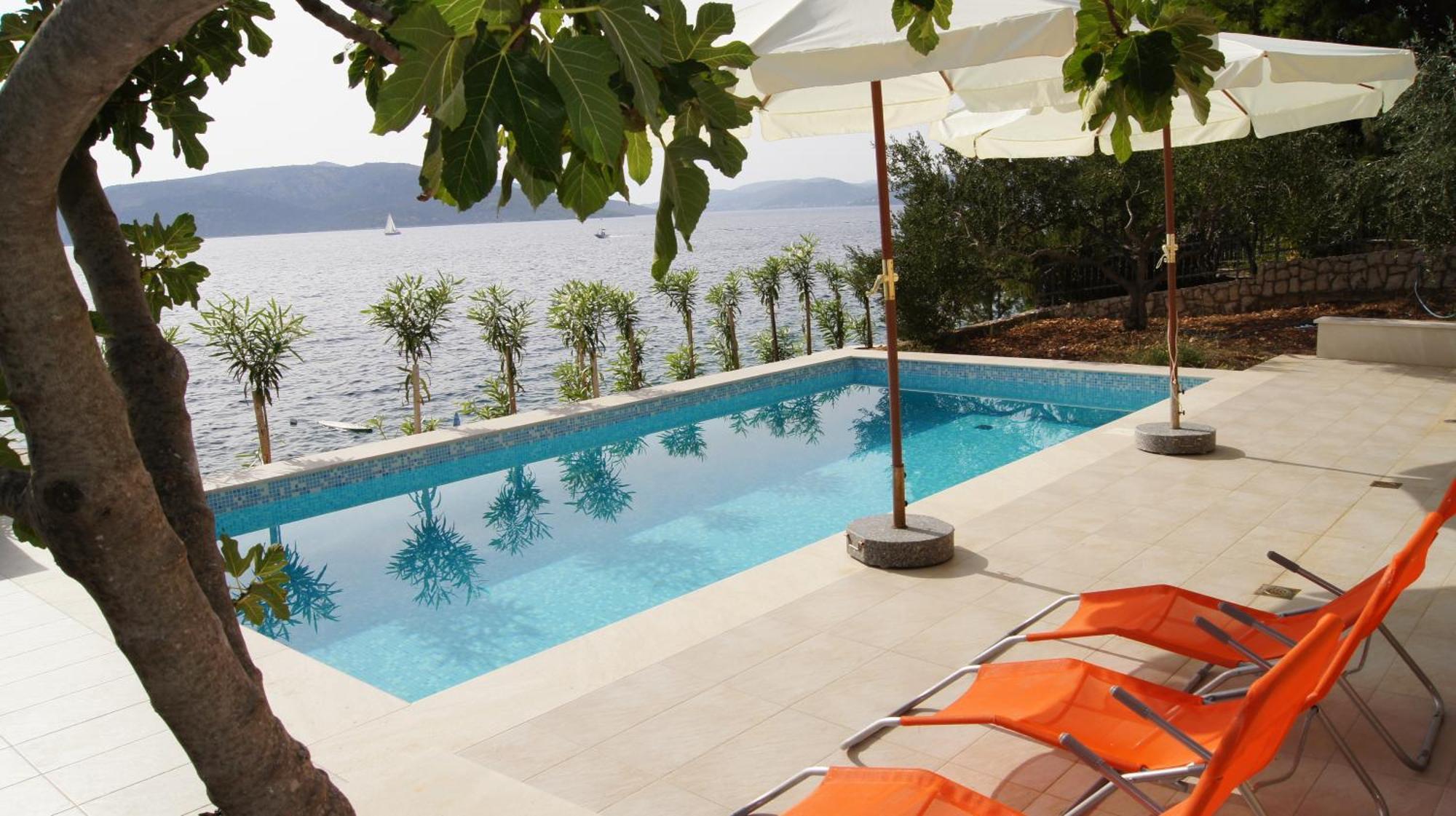 Apartments Niana With Heated Seawater Swimingpool Donji Okrug  Esterno foto